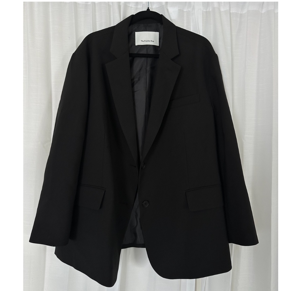 NEW black blazer from The Frankie shop